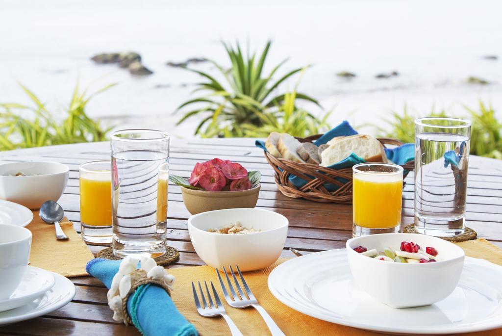 Ahilya By The Sea Hotel Nerul  Kültér fotó